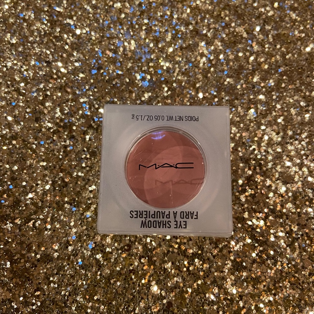 MAC keep stijl Loud and Clear collection
